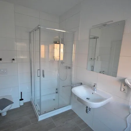 Ferienhaeuser Loppersum Dom wakacyjny