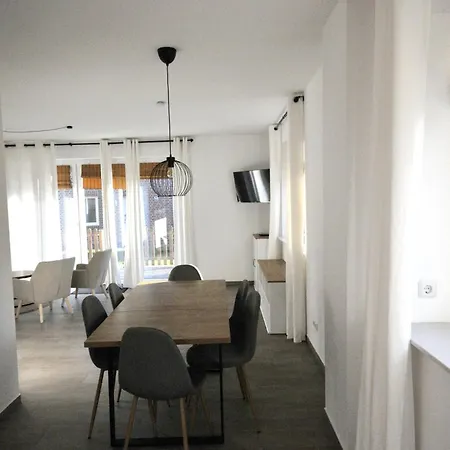 Ferienhaeuser Loppersum Dom wakacyjny *