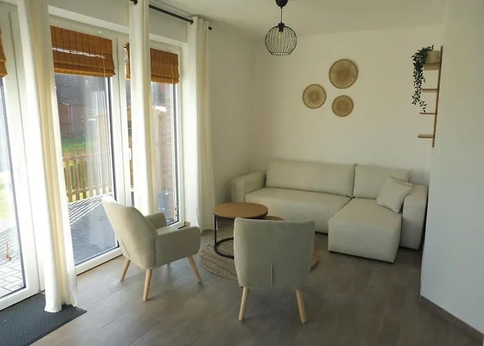 別荘 Ferienhaeuser Loppersum Hinte