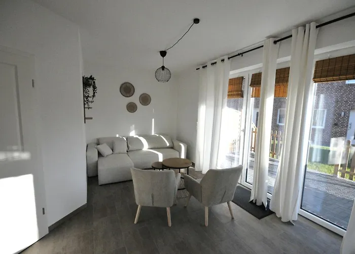 Ferienhaeuser Loppersum 別荘 Hinte